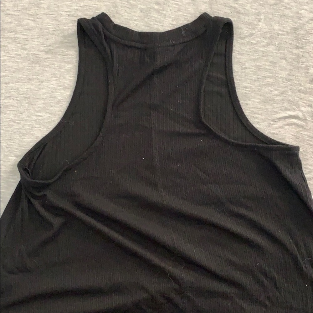 Tank top - Picture 2 of 3